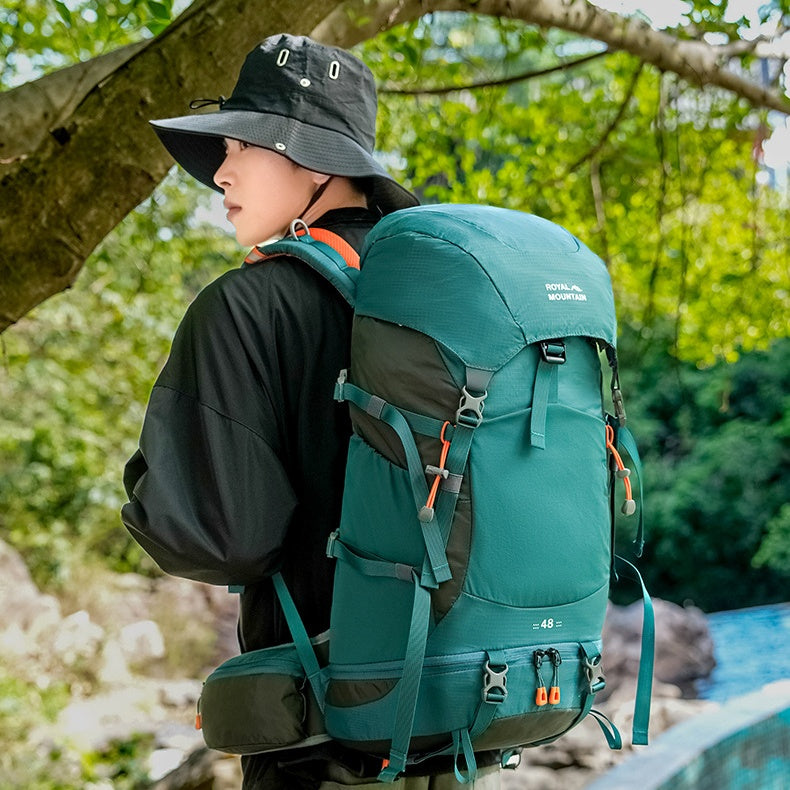 Hiking Outdoor Professional Large Capacity 35L Backpack